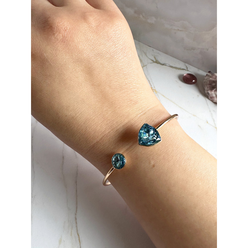 Браслет-бэнгл Xuping Jewelry с двумя голубыми кристаллами Swarovski