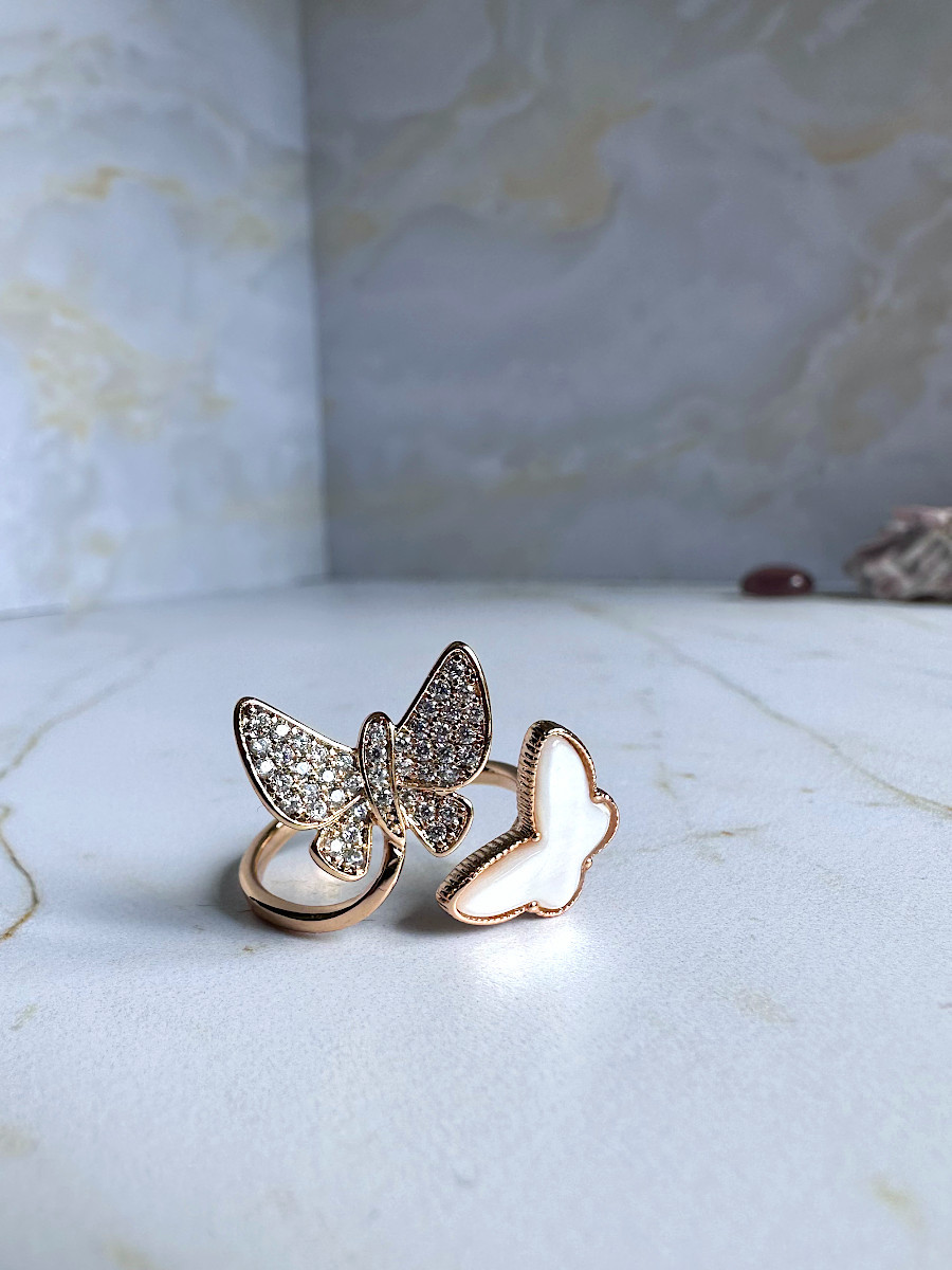 Кольцо "Две бабочки" с цирконами и перламутром (16-20), Xuping Jewelry Кольцо "Две бабочки" с цирконами и перламутром (16-20), Xuping Jewelry