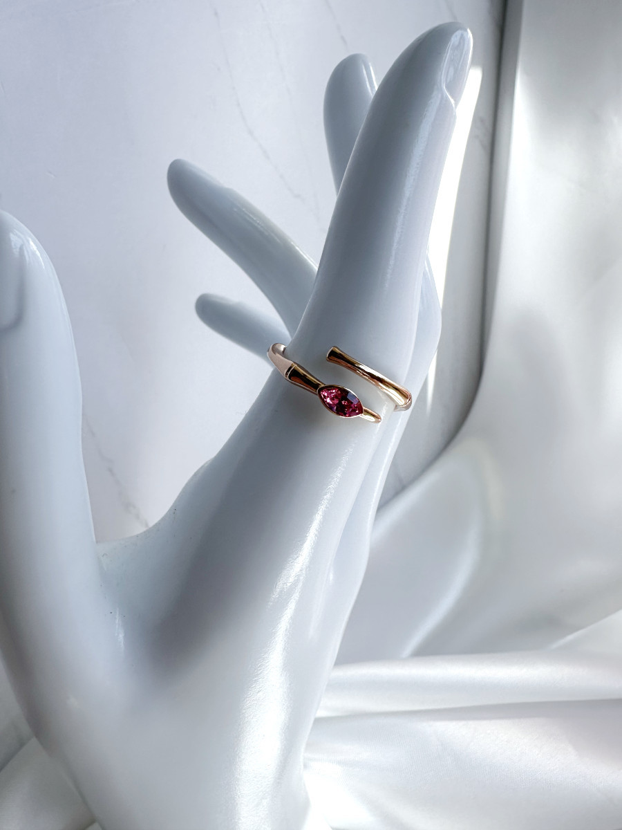 Кольцо-змея "Аспид" с розовым кристаллом Сваровски в голове (16-22), Xuping Jewelry