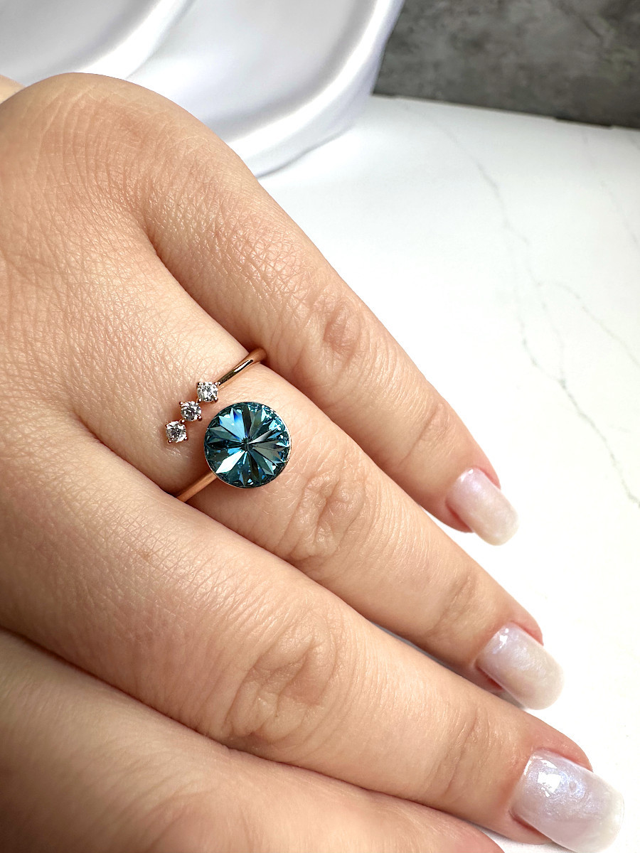 Кольцо "Изида" с голубым круглым кристаллом Сваровски, Xuping Jewelry Кольцо "Изида" с голубым круглым кристаллом Сваровски, Xuping Jewelry