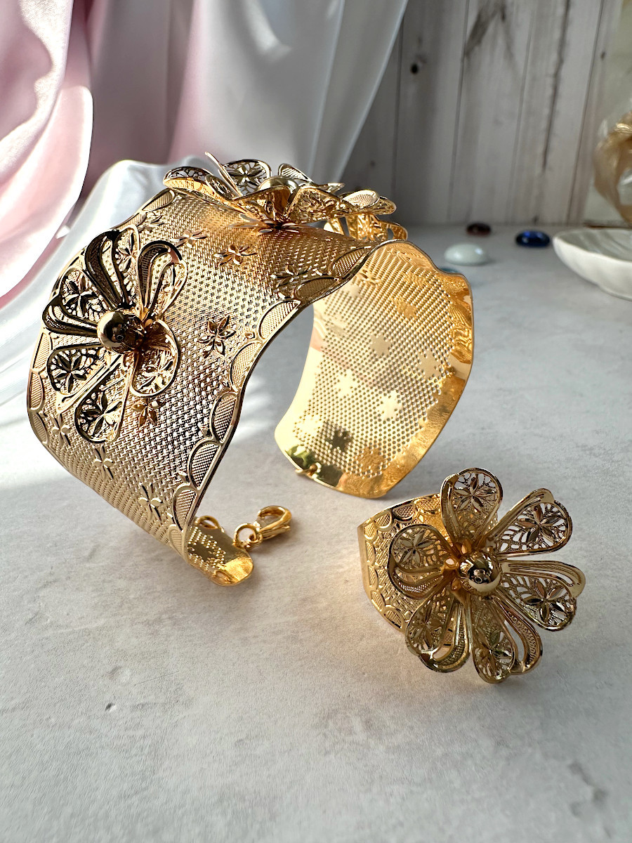 Ажурный комплект "Цветы": браслет и кольцо от Xuping Jewelry Ажурный комплект "Цветы": браслет и кольцо от Xuping Jewelry