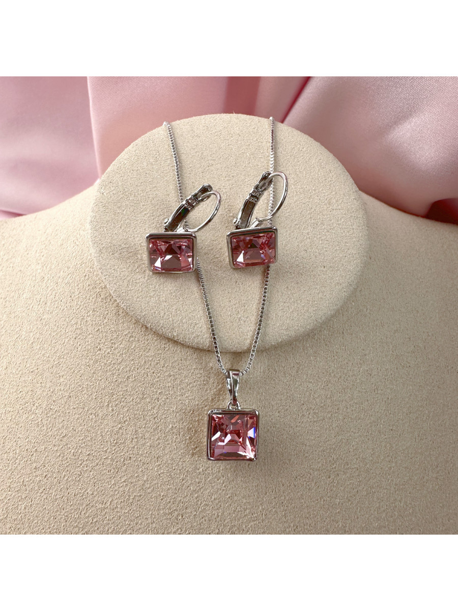 Колье и серьги с кристаллами Swarovski - комплект украшений “Crystal Rose” Колье и серьги с кристаллами Swarovski - комплект украшений “Crystal Rose”