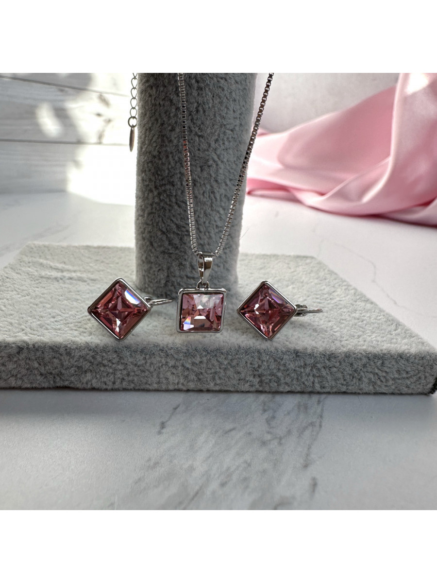 Колье и серьги с кристаллами Swarovski - комплект украшений “Crystal Rose” Колье и серьги с кристаллами Swarovski - комплект украшений “Crystal Rose”
