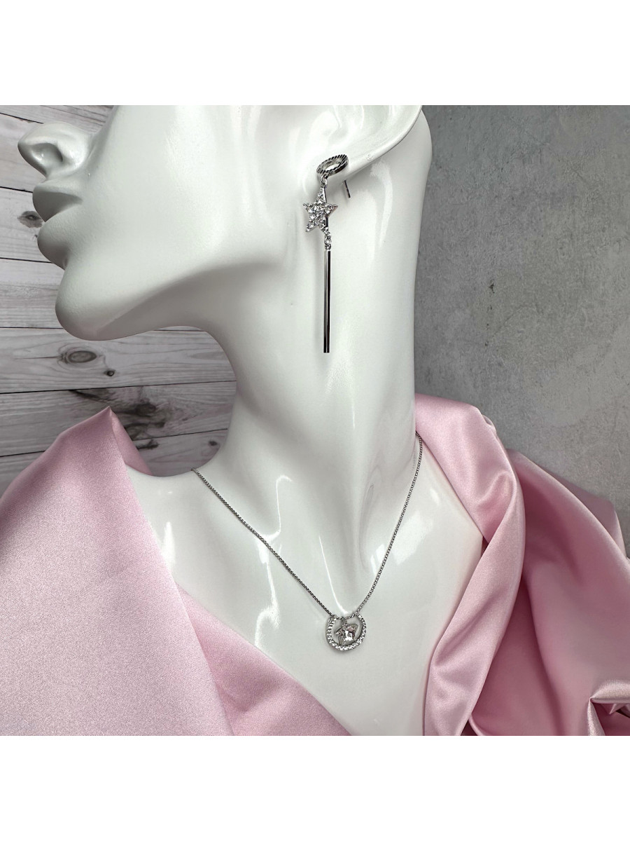 Колье и серьги "Мерцание звезд" с фианитом Swarovski Колье и серьги "Мерцание звезд" с фианитом Swarovski