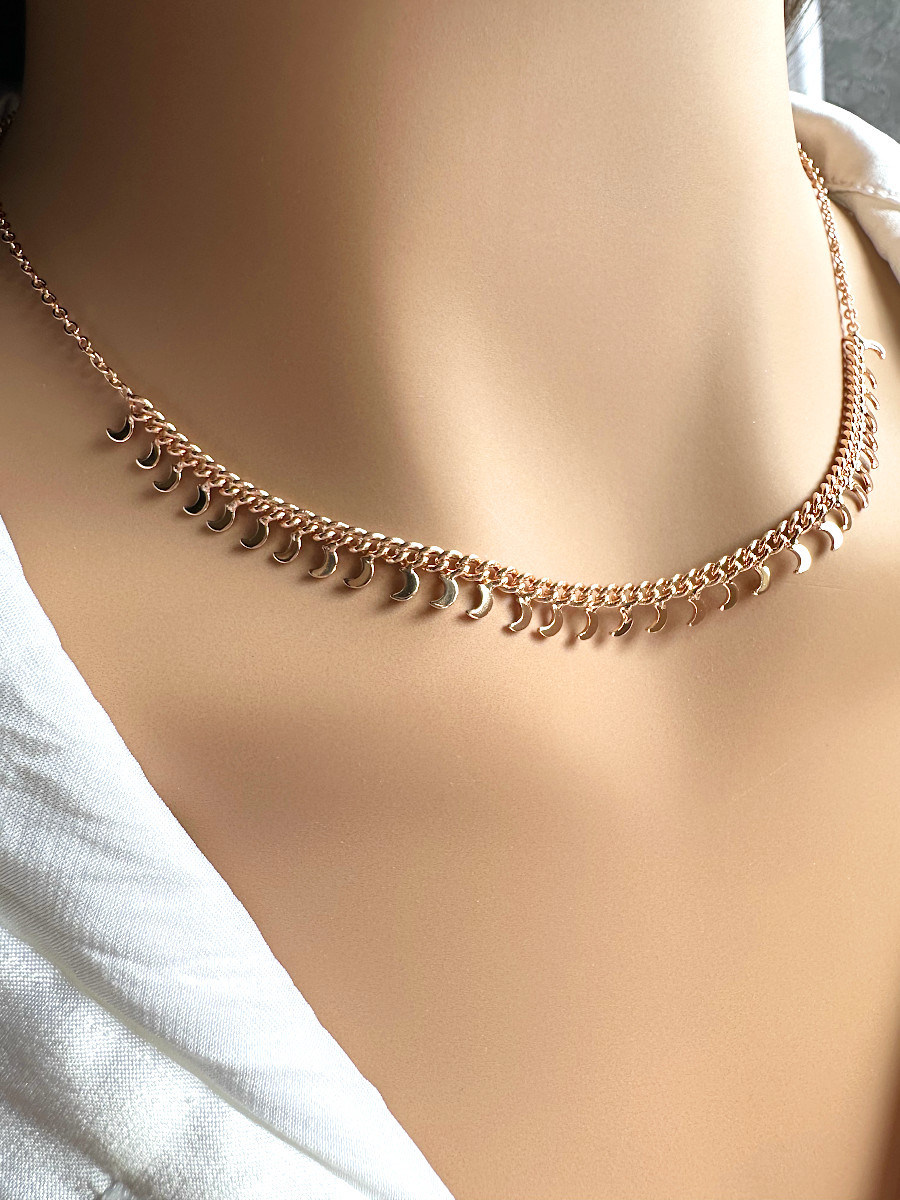 Колье-цепочка с подвесками-месяцами от Xuping Jewelry