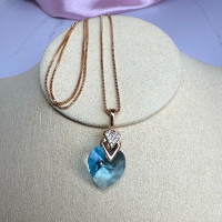 Колье Xuping Jewelry с кристаллом Сваровски "Ледяное сердце"