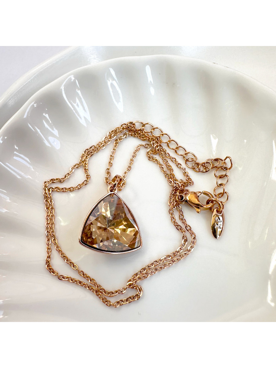 Колье Xuping Jewelry "Любава" с треугольным австрийским кристаллом цвета шампань