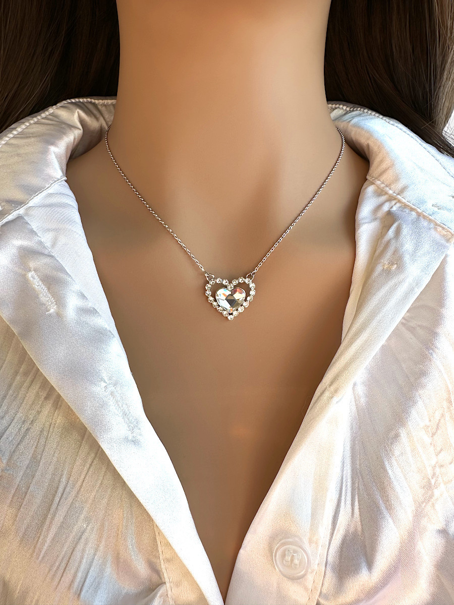 Колье «Биение сердца» с прозрачными кристаллами Сваровски, Xuping Jewelry Колье «Биение сердца» с прозрачными кристаллами Сваровски, Xuping Jewelry