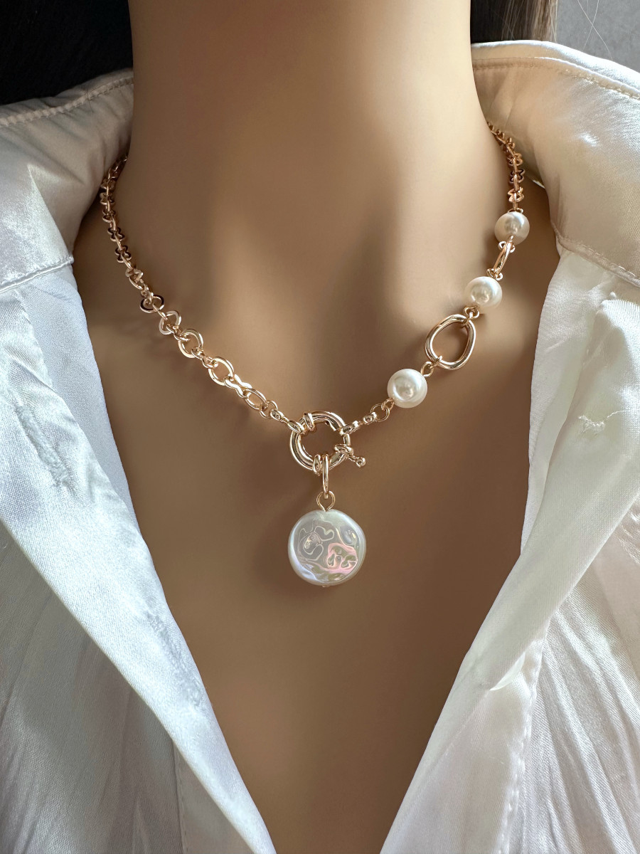 Колье "Pearl Statement" с жемчужной подвеской и замком спереди, Xuping Jewelry