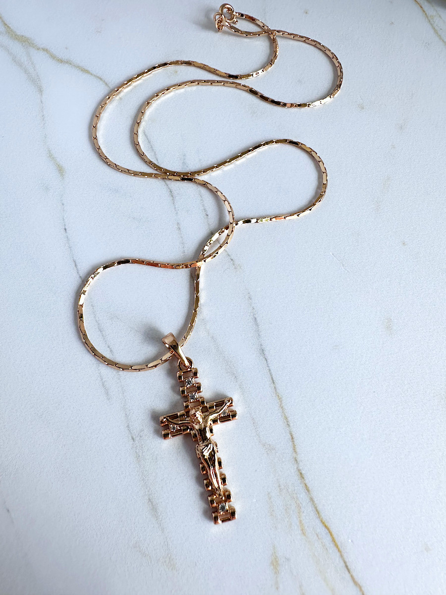 Крест "Казнь" с цирконами и цепочкой 50 см., Xuping Jewelry