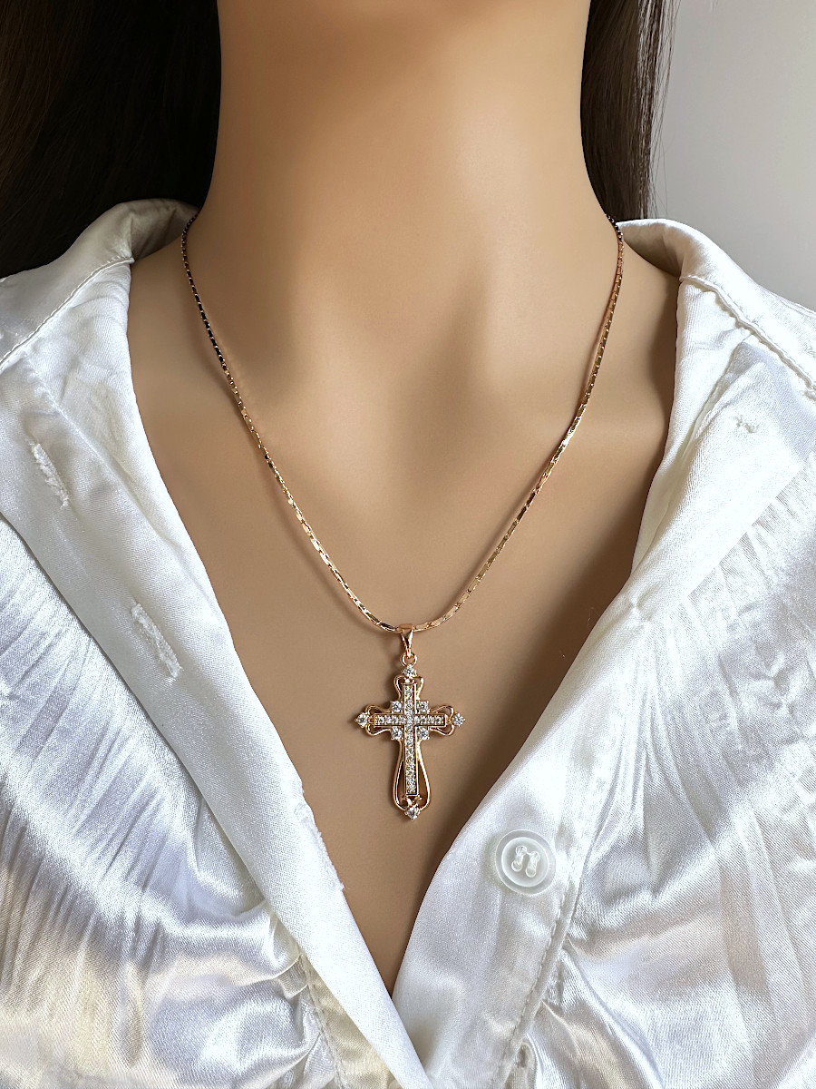 Крест "Упование" с фианитами и цепочкой 50 см., Xuping Jewelry Крест "Упование" с фианитами и цепочкой 50 см., Xuping Jewelry